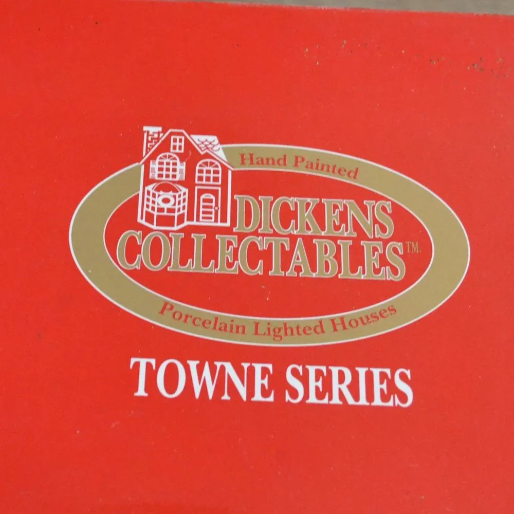NIB New Dickens Collectables Town Series Vintage Christmas Village Decor
